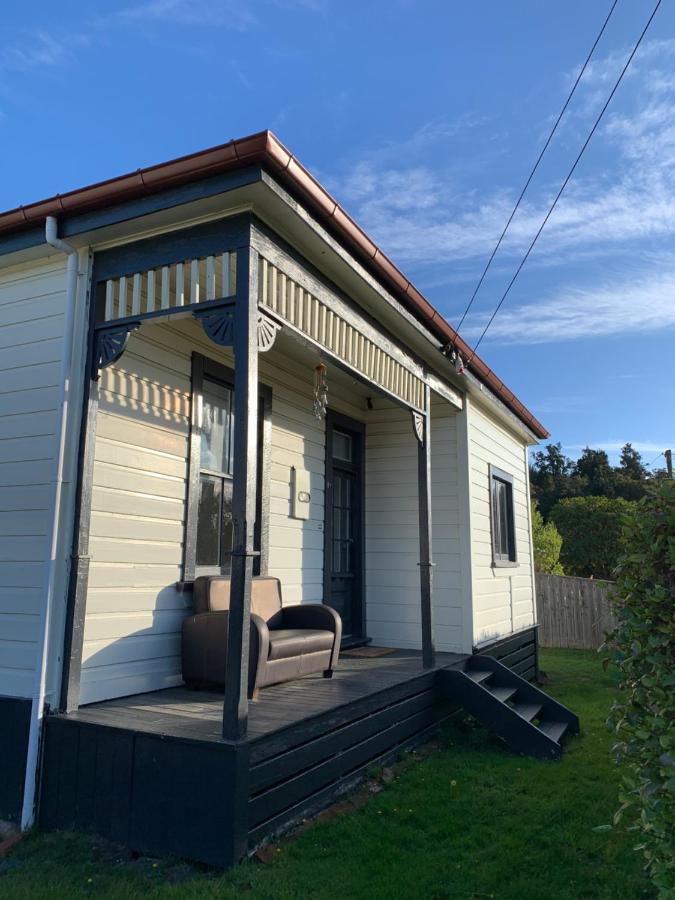 Moore St Cottage Ohakune Exteriör bild